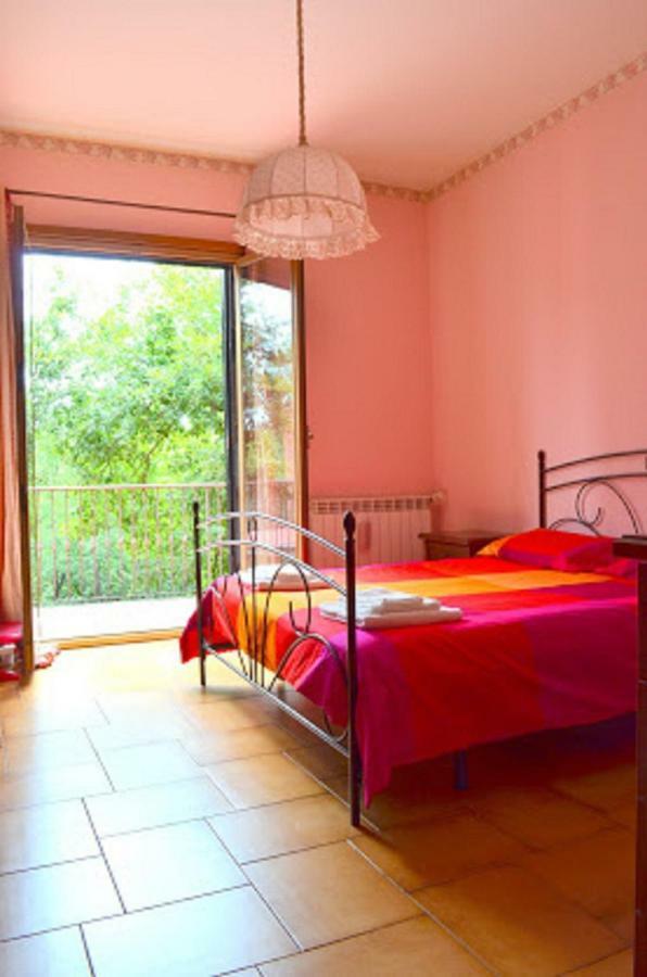 B&B Le Tre Rose Di Maria Pedara Extérieur photo